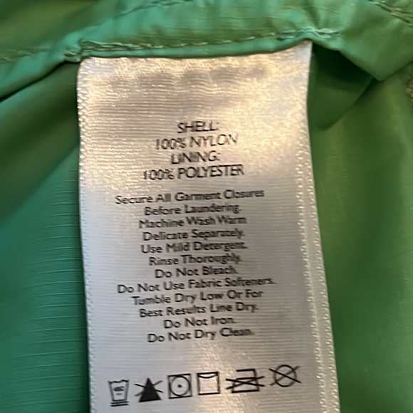 NWOT Eddie Bauer Green Hooded Full Zip Windbreaker/Rain Coat Size S - Picture 10 of 13